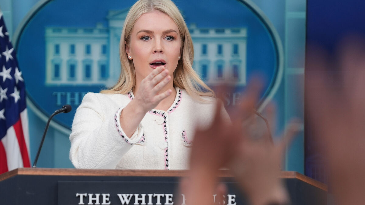 Reporters are restricted in the White House