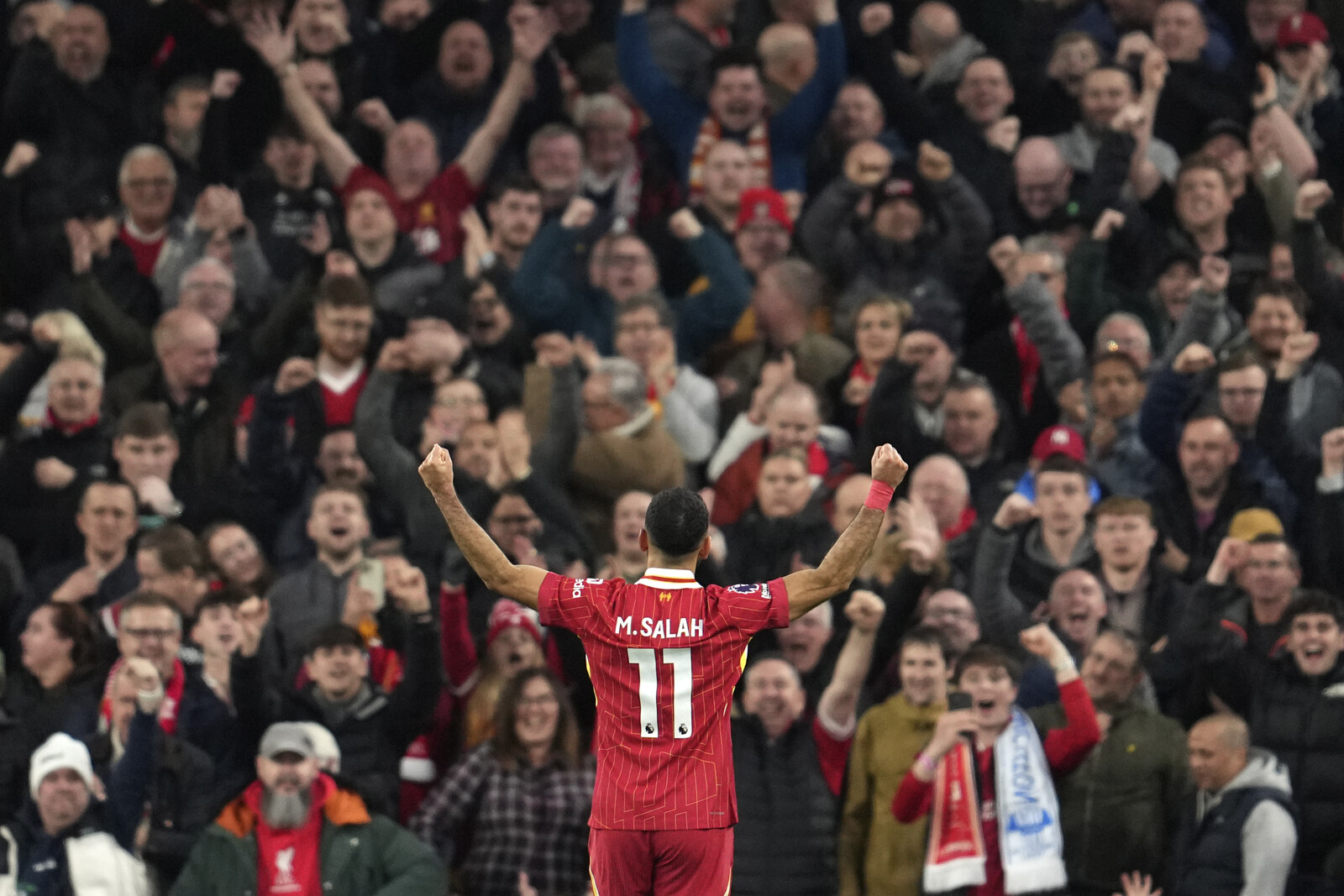 Heavy blow for City – Liverpool new league leaders