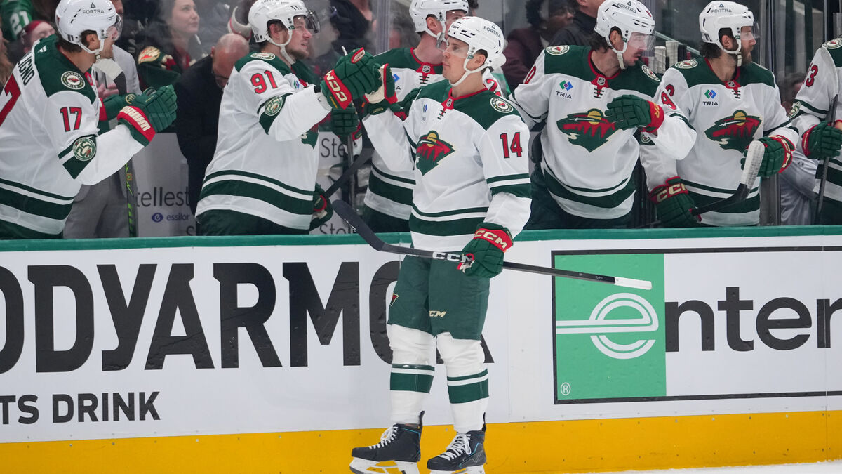 The Swedes shined for Minnesota in 6-1 playoff rout of Dallas