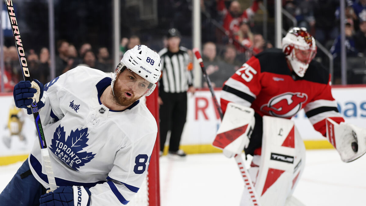 Nylander faces trade deadline, says