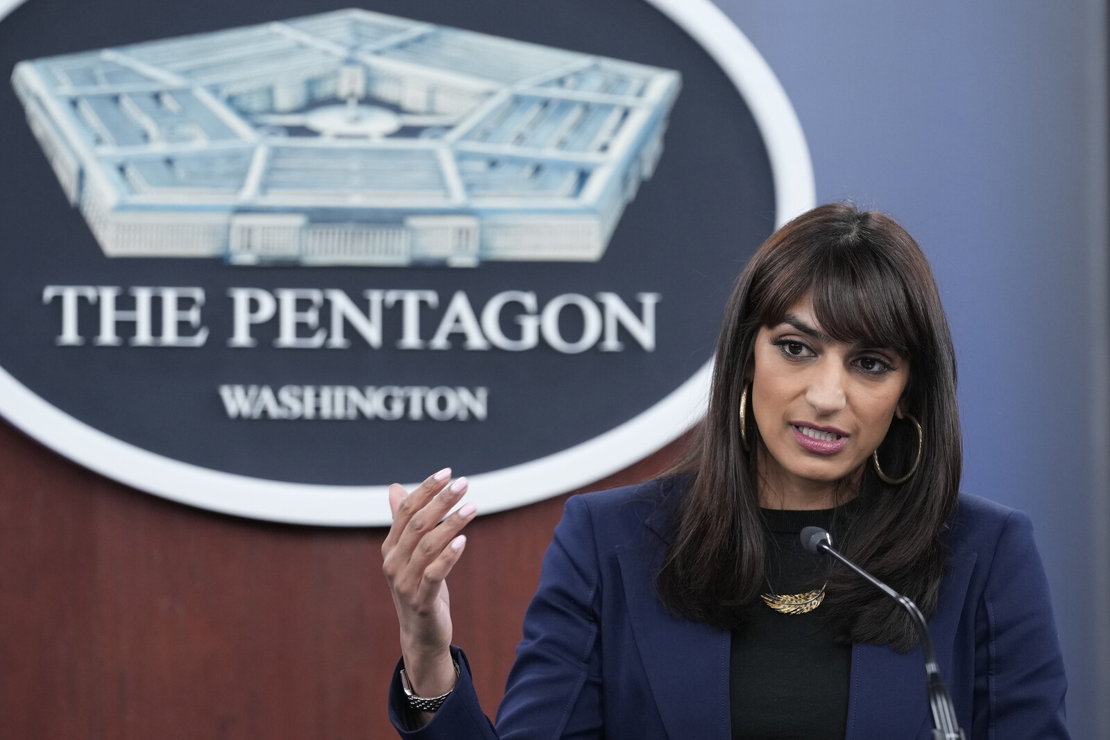 USA sends more military to