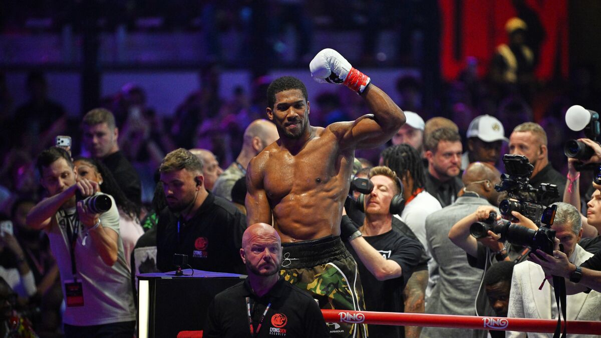 Anthony Joshua wins comeback fight