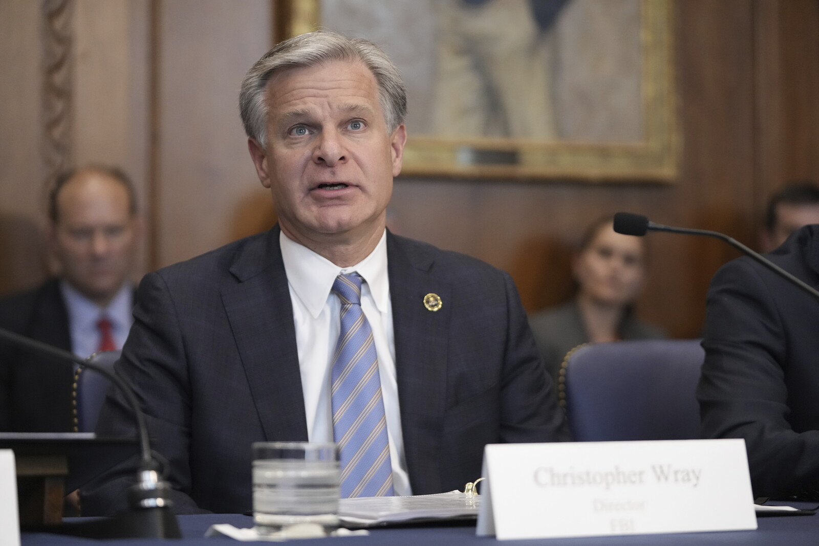 FBI Chief to Step Down in January