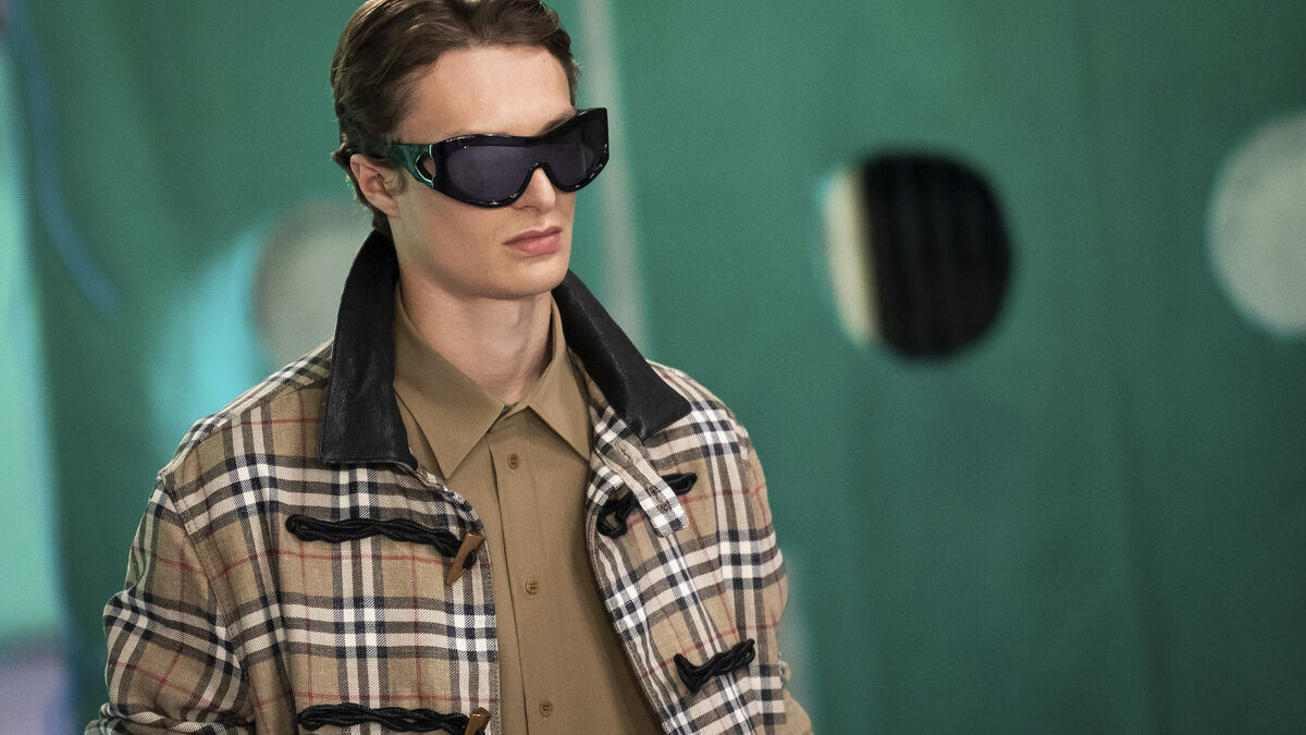 Sales boost for Burberry