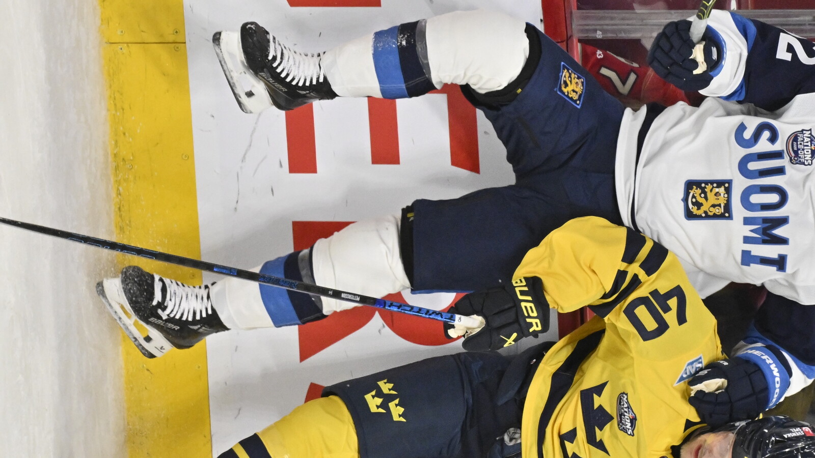 NHL: Vancouver's star Elias Pettersson injured