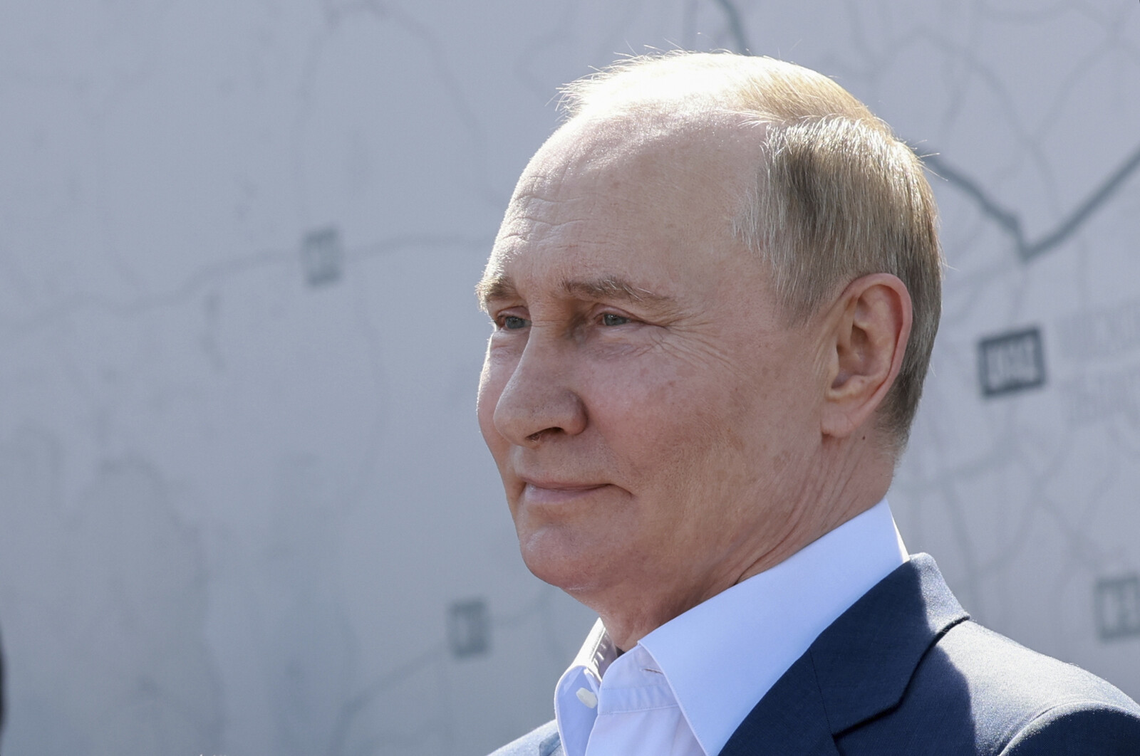 Trump's Halt on Ukraine Aid: