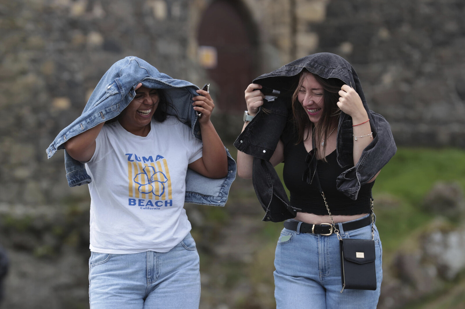 Storm Floris Causes Power Outages