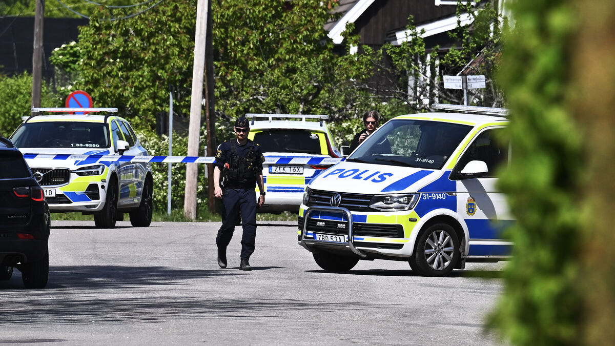 Three shot in residential area in Stockholm, suspect arrested after altercation