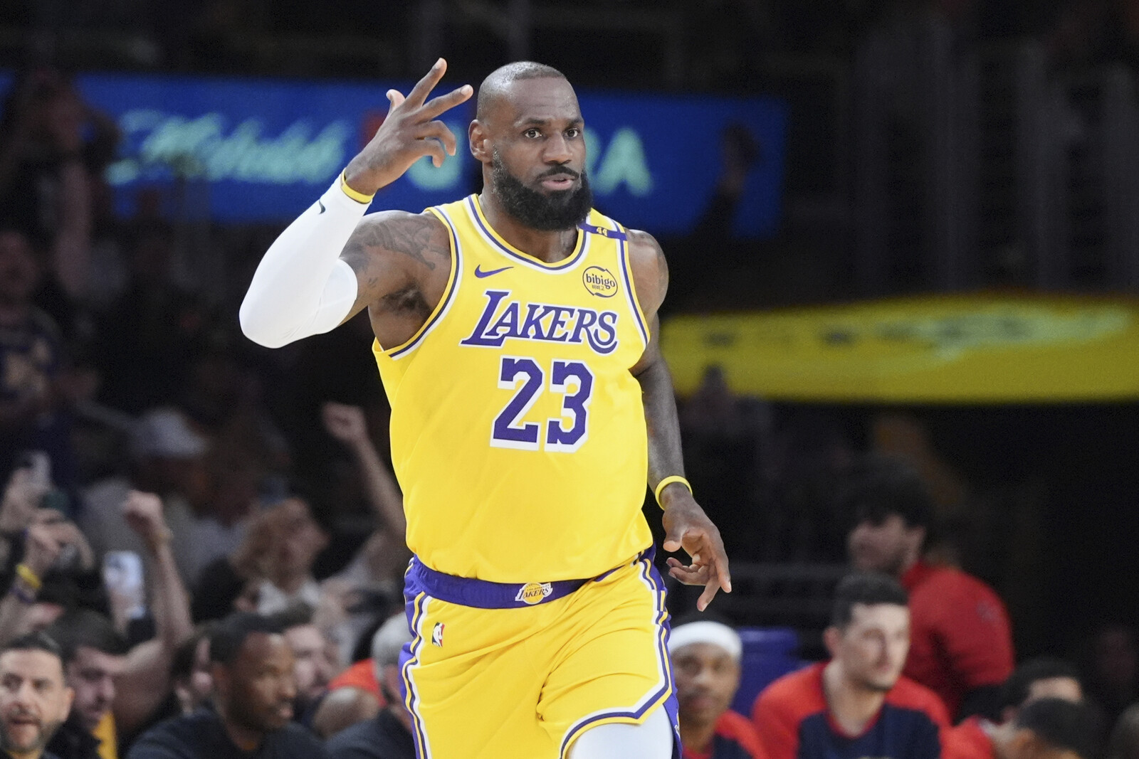 LeBron James Makes History with 50,000 NBA Points Milestone