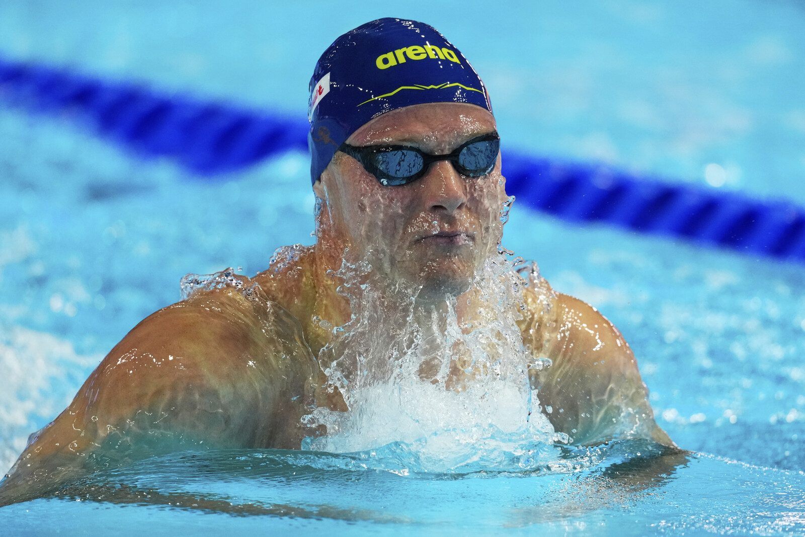 Erik Persson Advances to Semifinal After Chaotic Start at World Championship