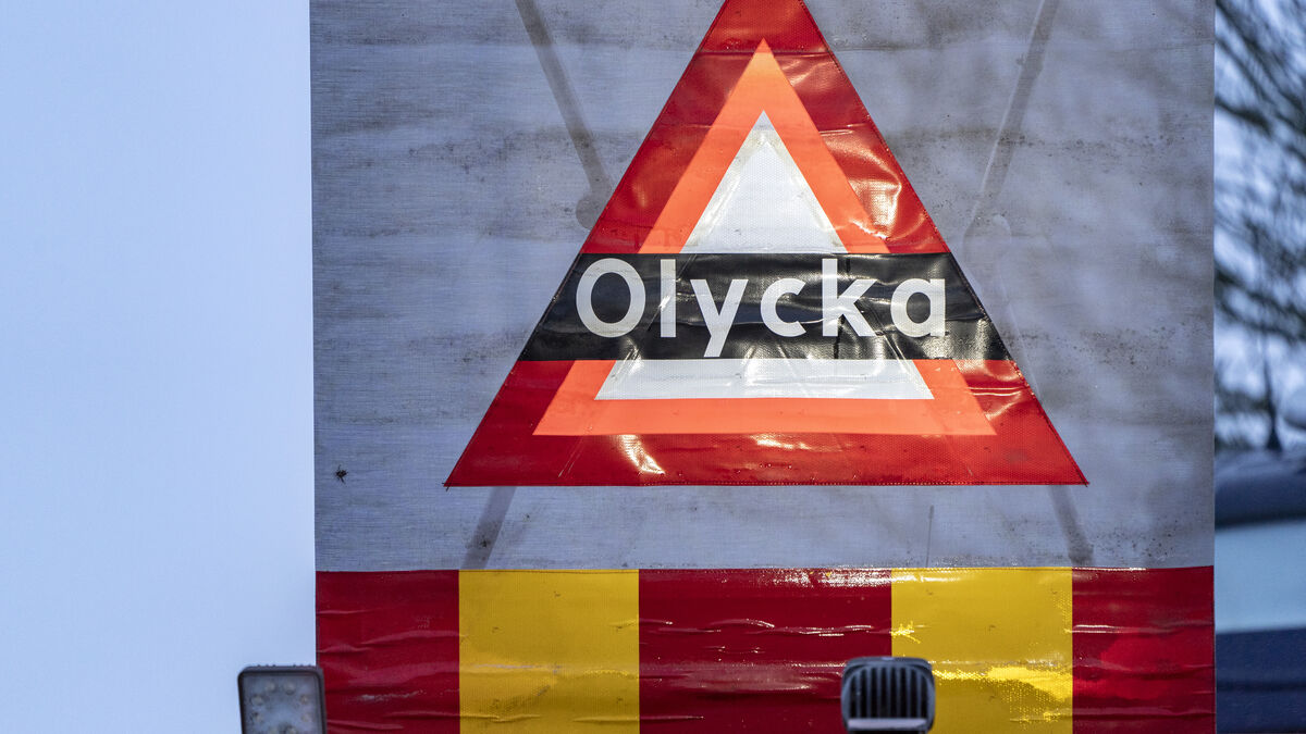 Motorcyclist in 30s Dies in