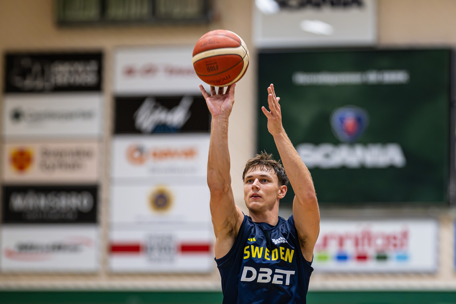 Sweden Suffers Third Straight Loss