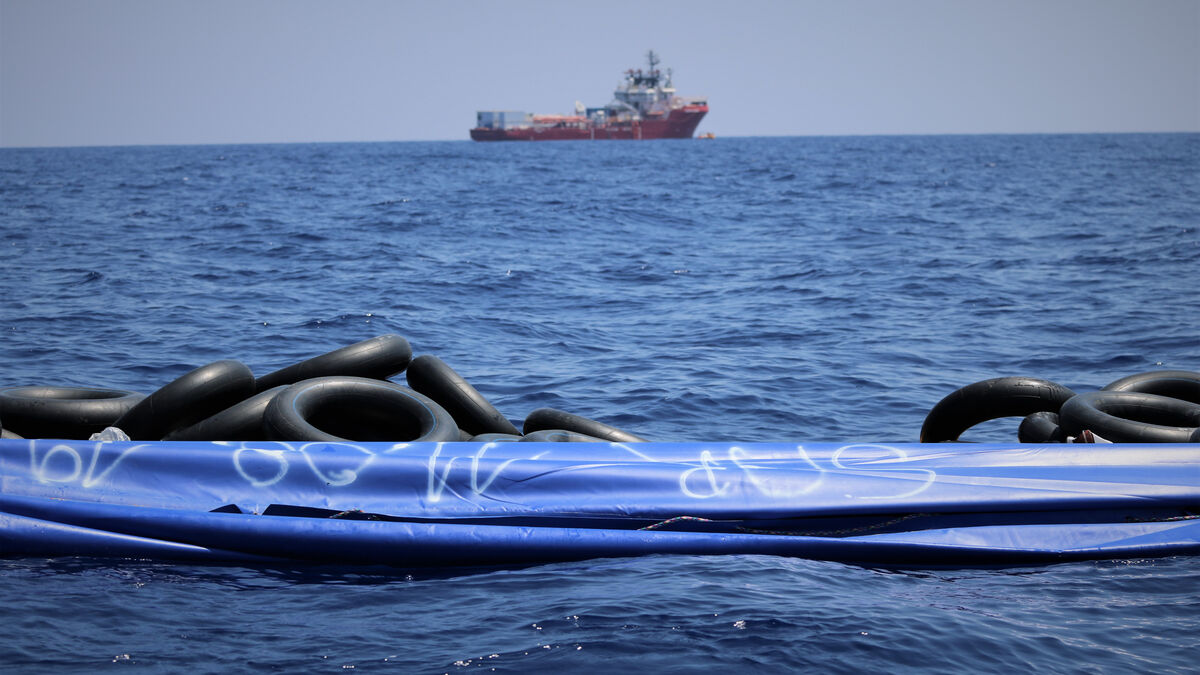 Migrant Boat Sinks Off Libya: