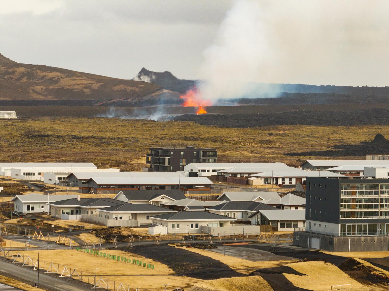 Iceland's Grindavík Evacuated as Lava Flows from New Eruption