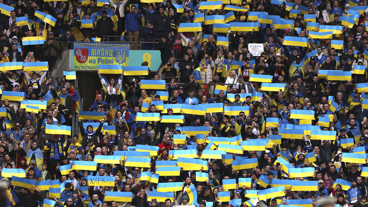 Ukrainian fans die every week,