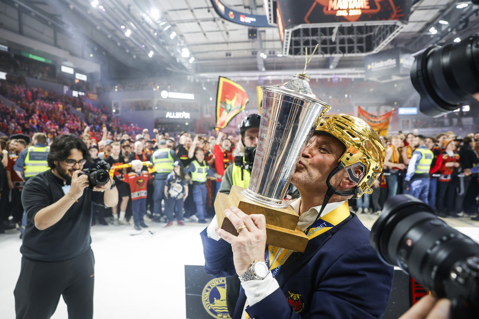 Luleå's Gold Coach Thomas Berglund to Depart After Nine Seasons