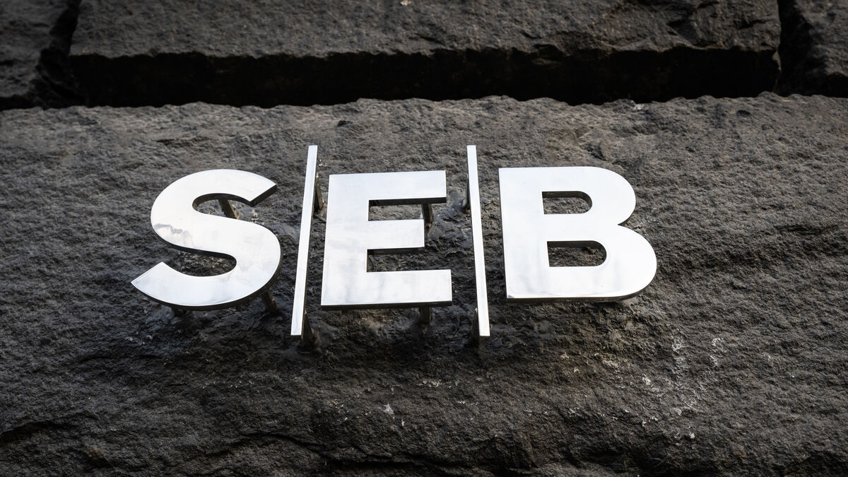 SEB raises Swedish GDP growth forecast to 2.7 percent