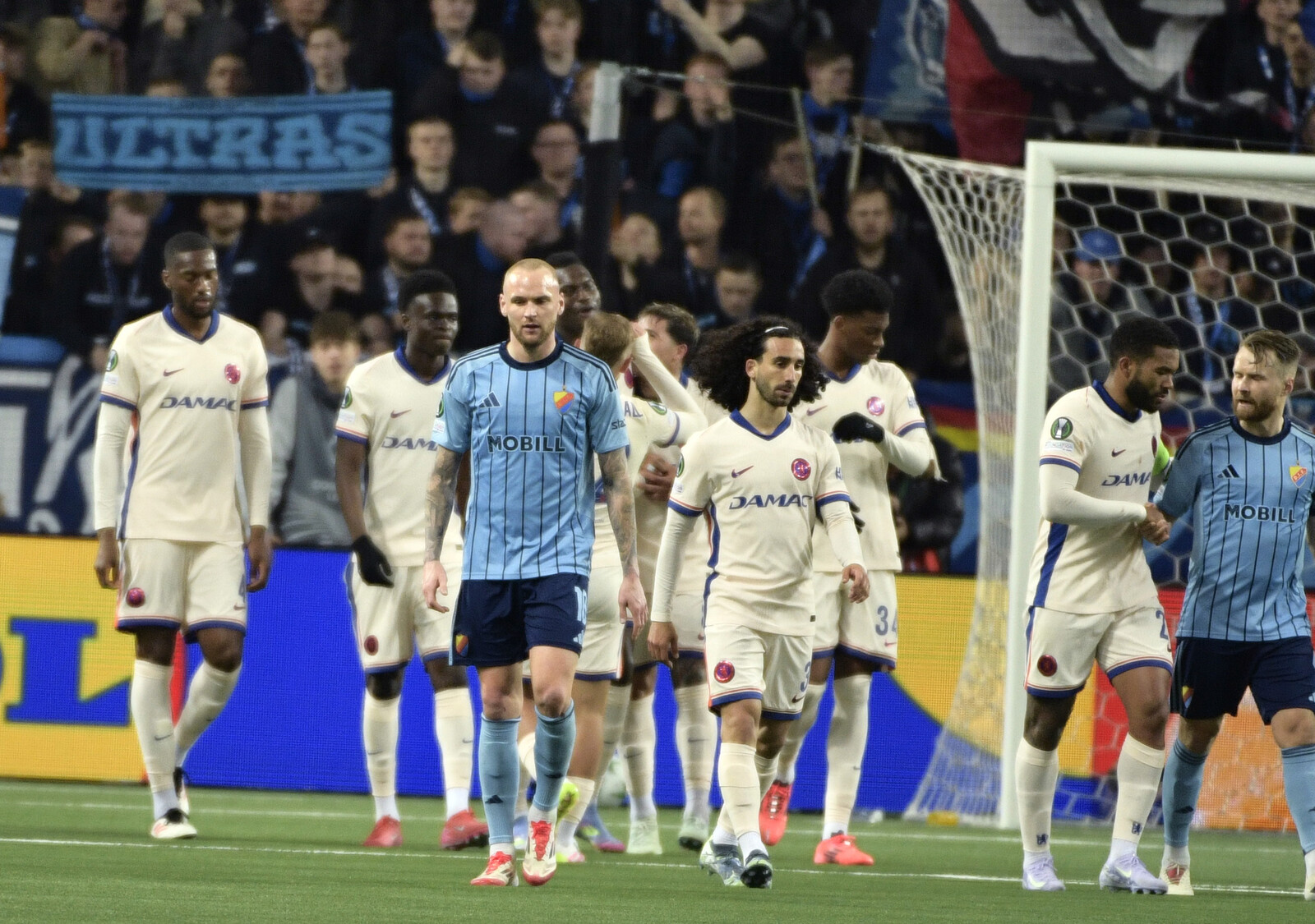 Chelsea Defeats Djurgarden 4-1 in