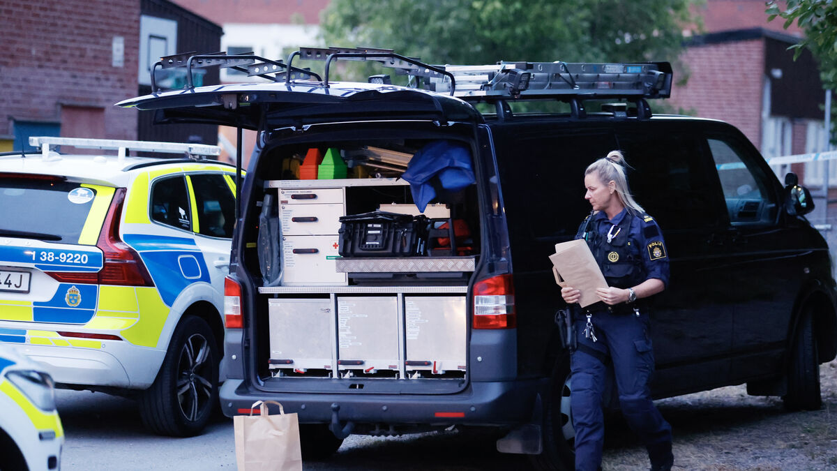 Person shot in Södertälje, suspect arrested near crime scene