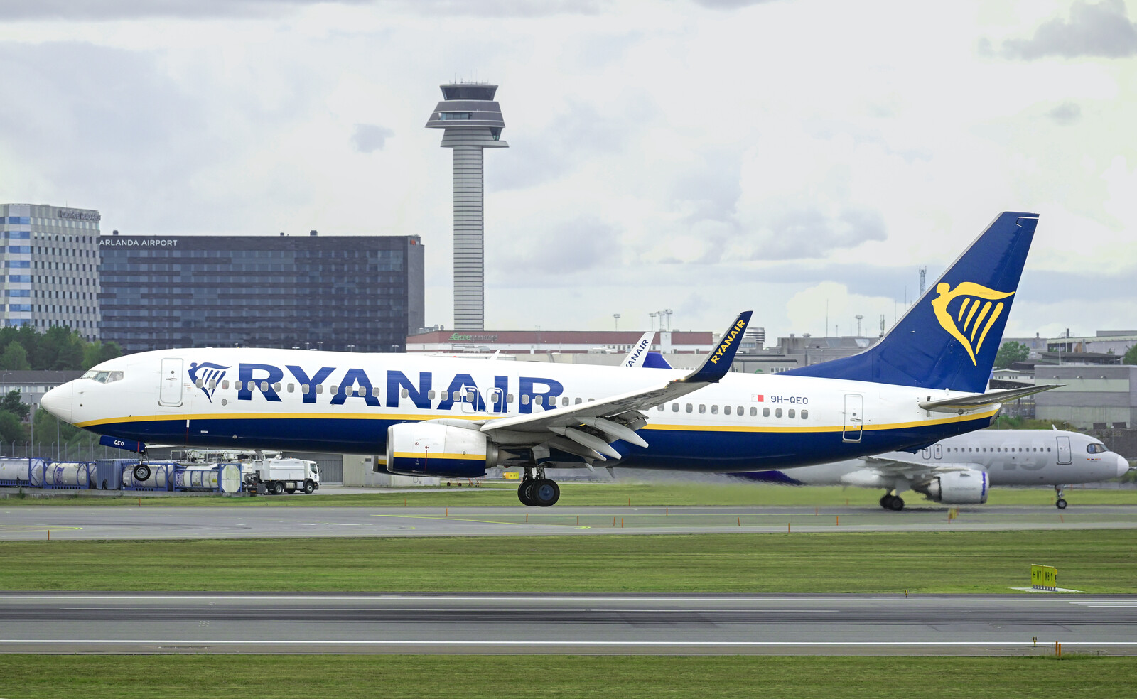 Ryanair banned from charging for