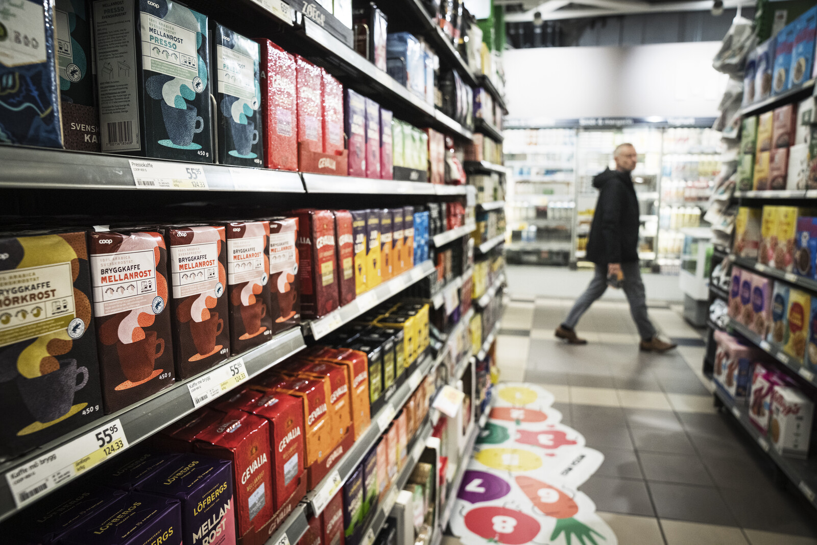 Rising Inflation Delays Expected Interest