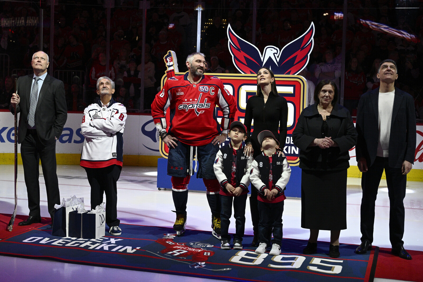 Fans Celebrate Ovechkin's Historic NHL Goal Record in Washington