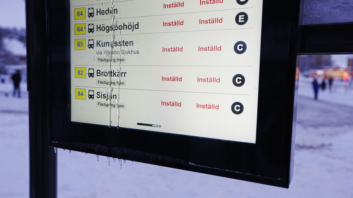 Millions in compensation for public transport travelers after snowstorm