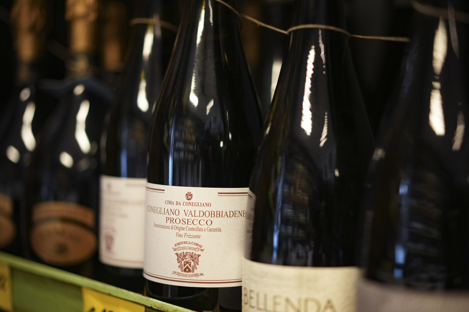 Stockpiling Prosecco Ahead of Trump's Tariff Threat