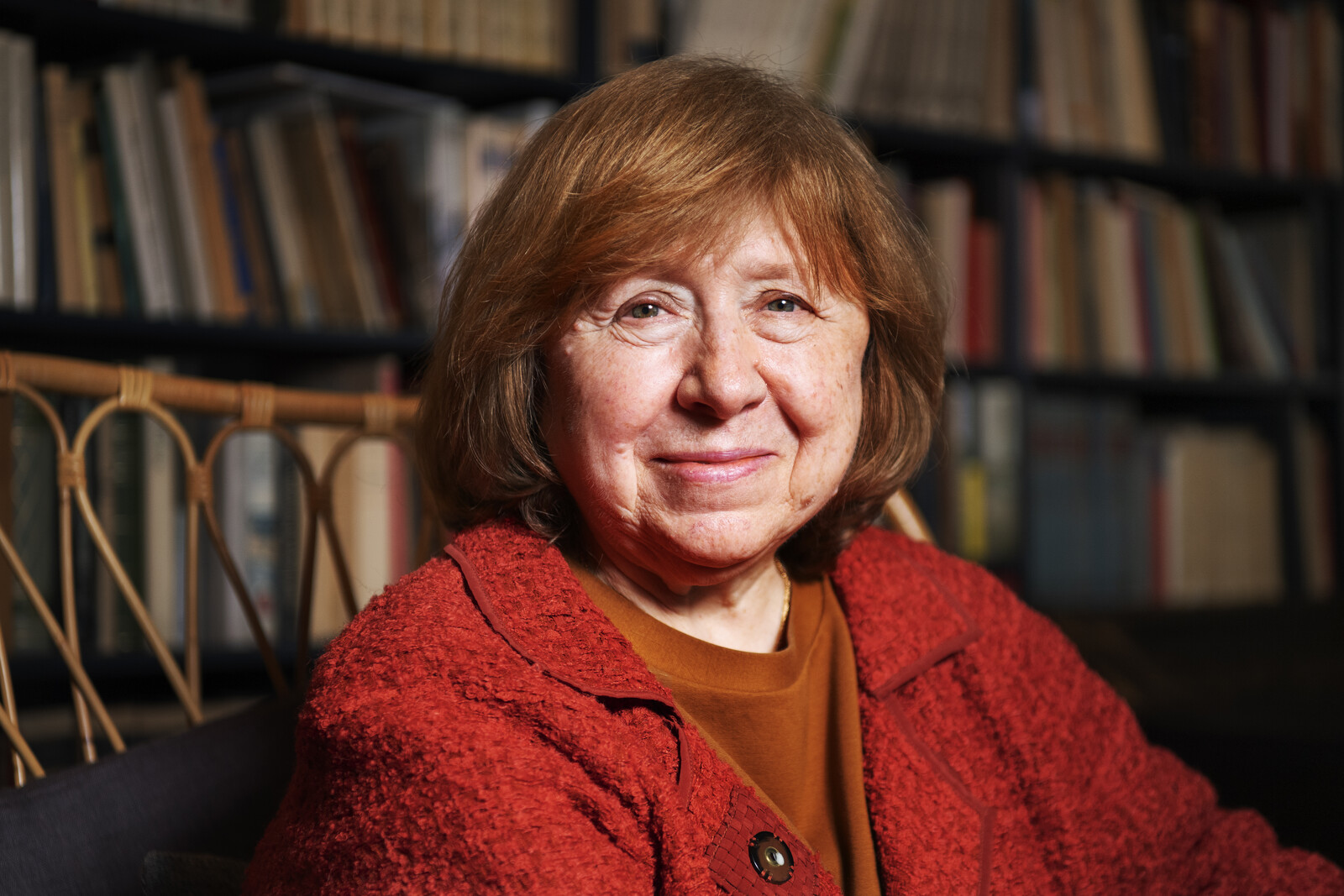 Nobel Laureate Svetlana Aleksijevitj Warns