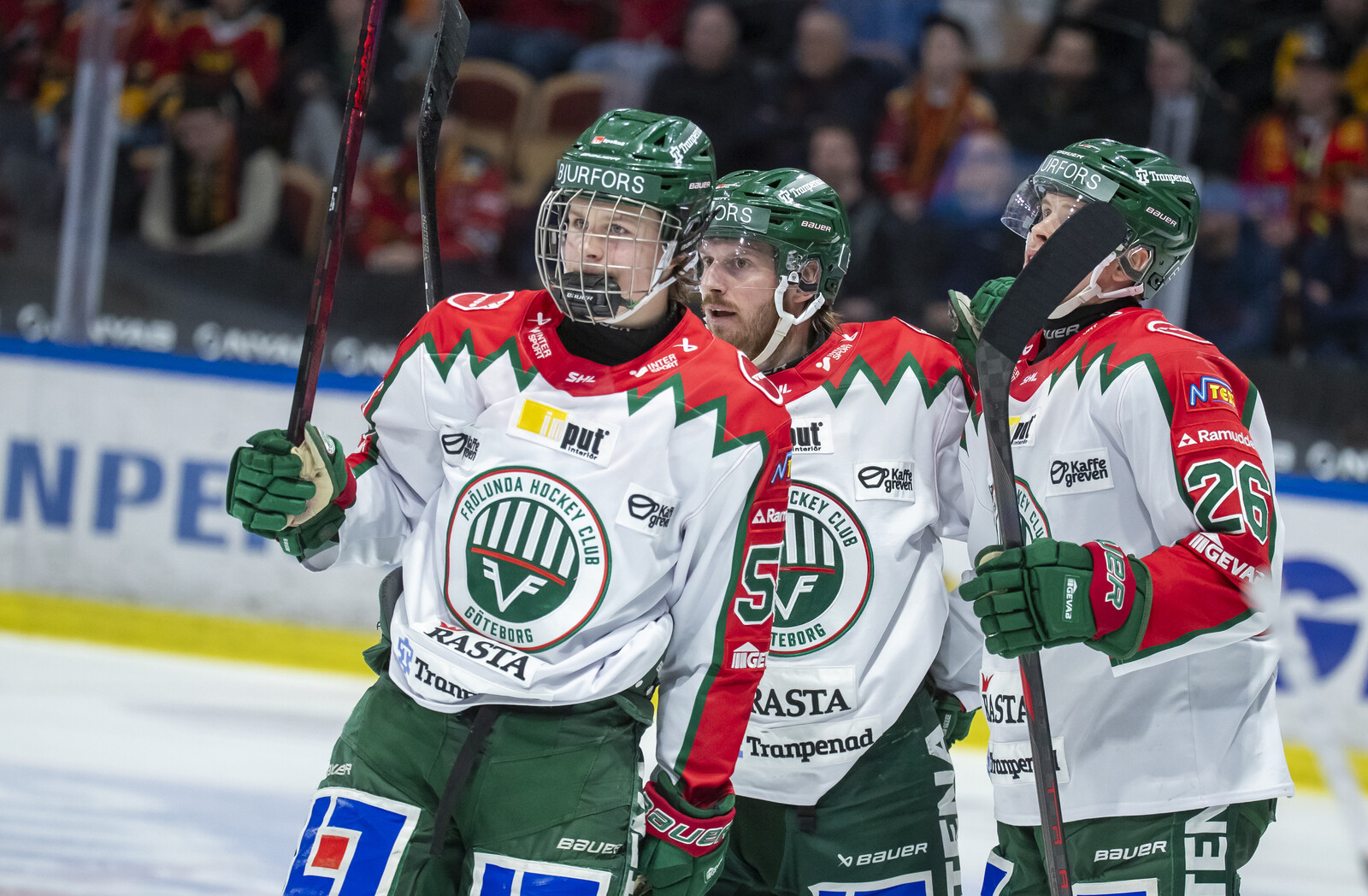 Teenager Ivar Stenberg Ties Record as Frölunda Levels Semifinal Series