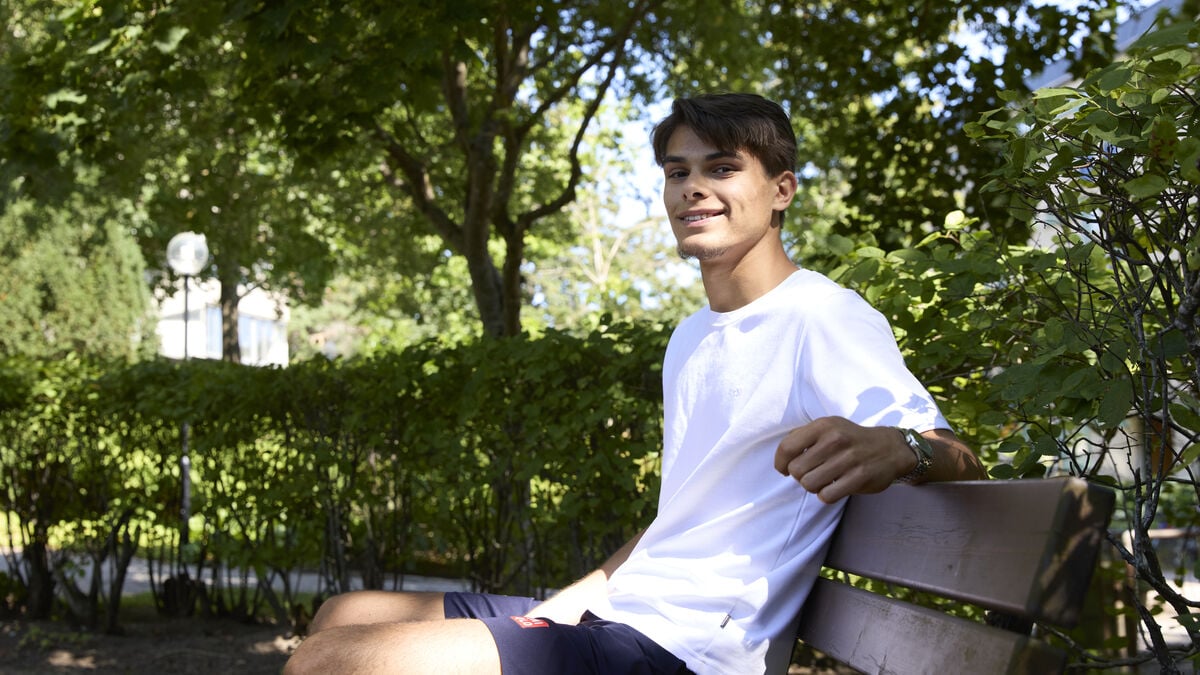 More first-time voters in Sweden, with young women and men increasingly divided on politics