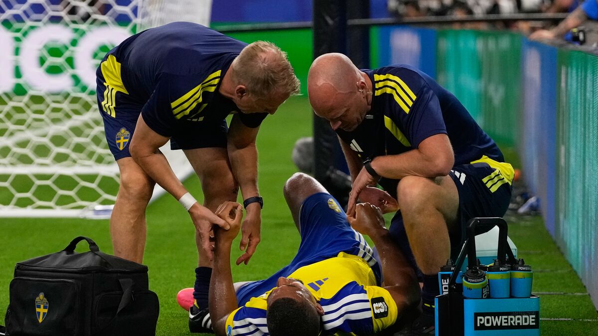 Isak Hien opens up after World Cup injury rules him out for Sweden