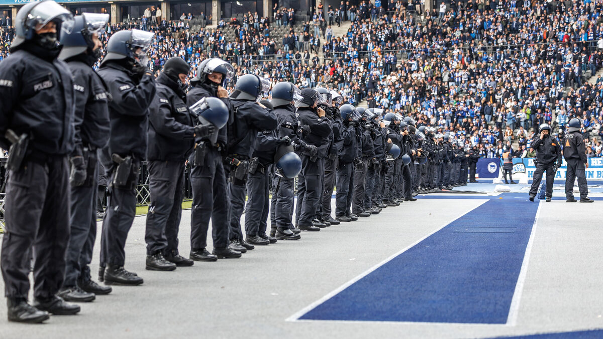 Scandalous scenes in Germany -