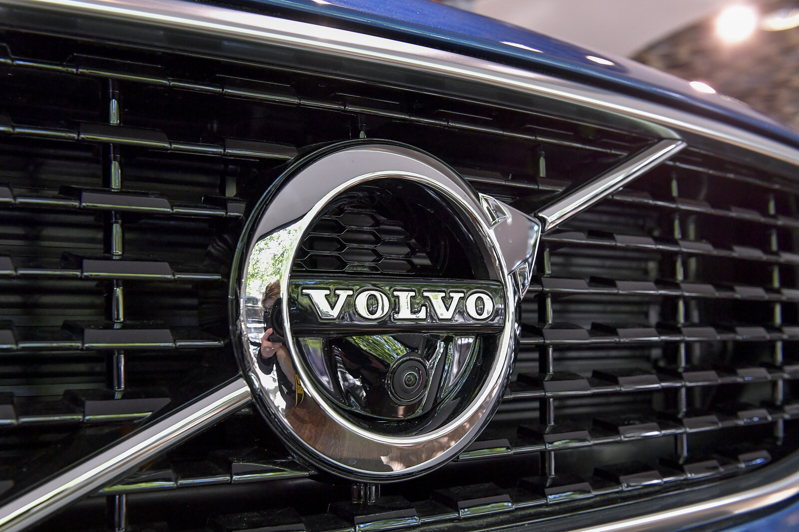 Volvo Cars Sees 10 Percent Drop in March Sales, Electric Models Hit Hard