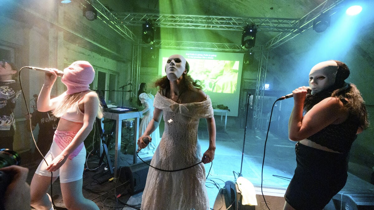 Pussy Riot brings Riot Days to Sweden this fall
