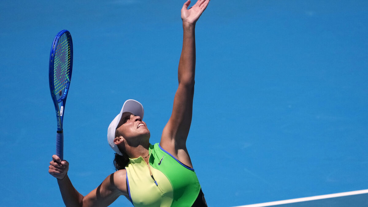 Madison Keys advances in Australian Open after nervous start