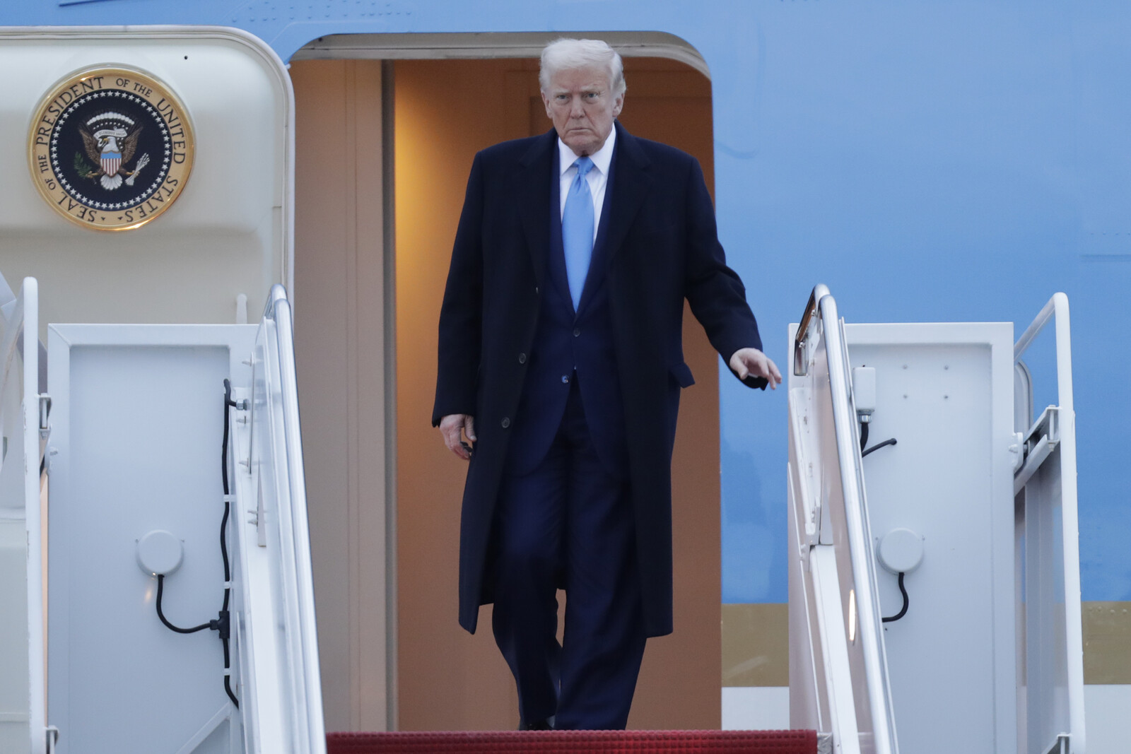 Trump on Market Turmoil: Tariffs Are the Necessary Medicine