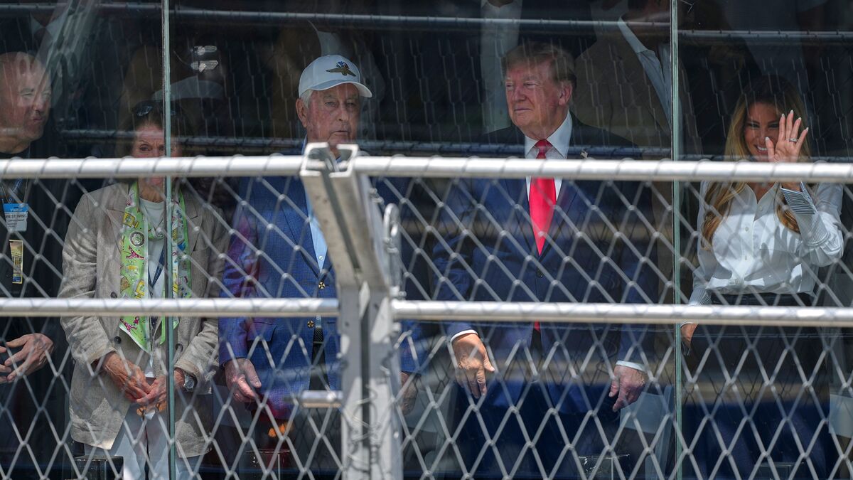 Trump takes lap in The Beast before IndyCar race in Washington