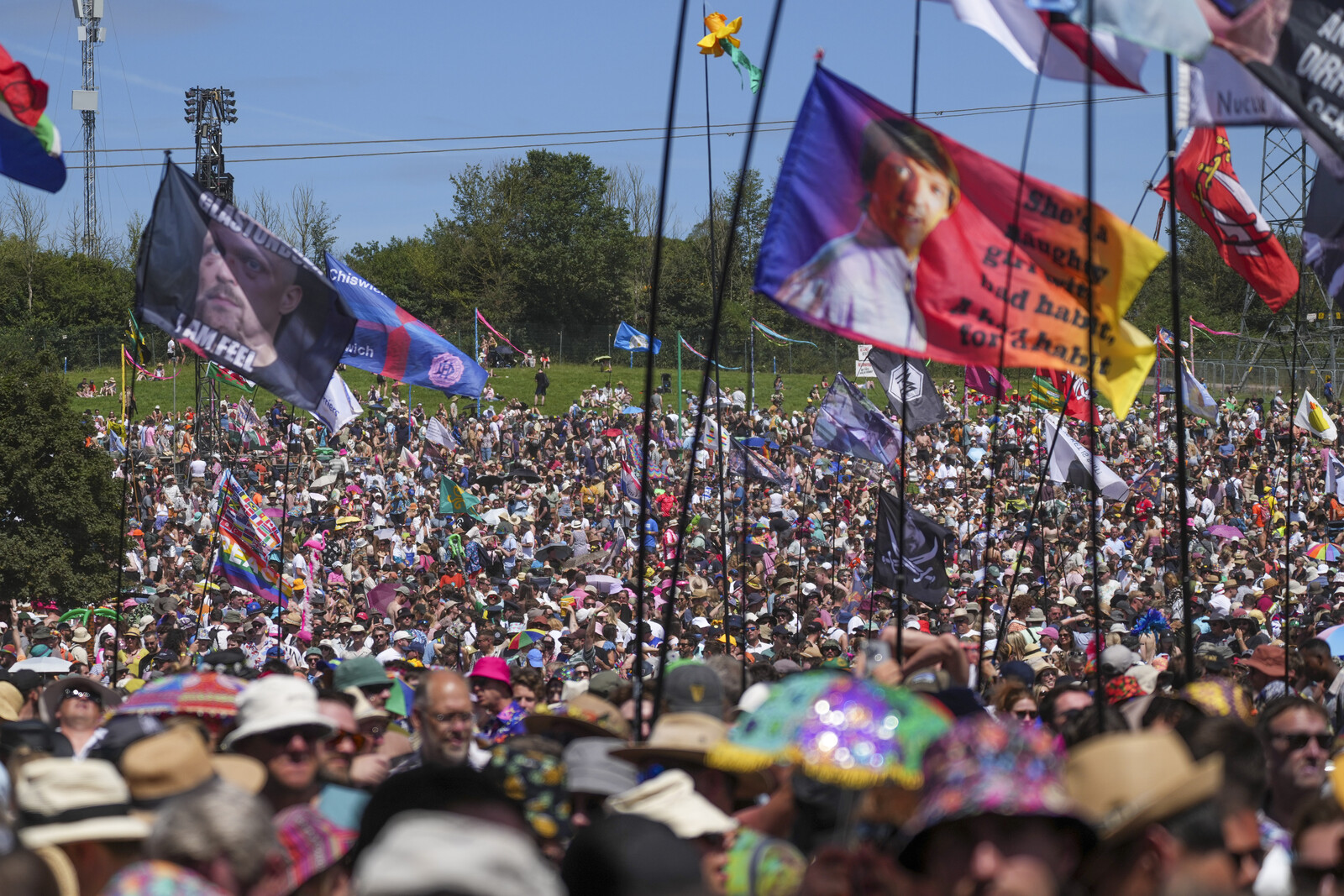 Glastonbury tickets sold out in half an hour