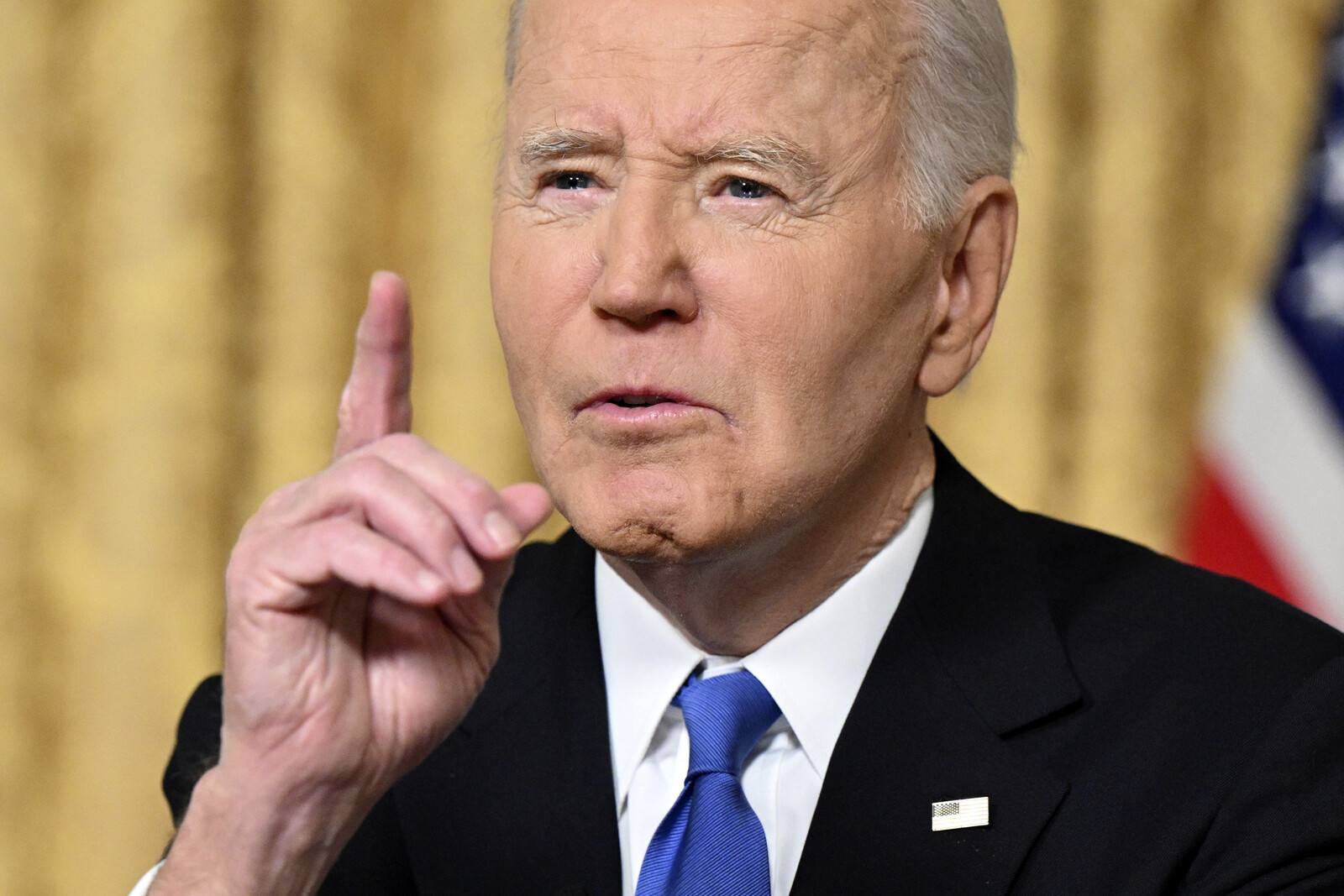Biden warns of American oligarchs