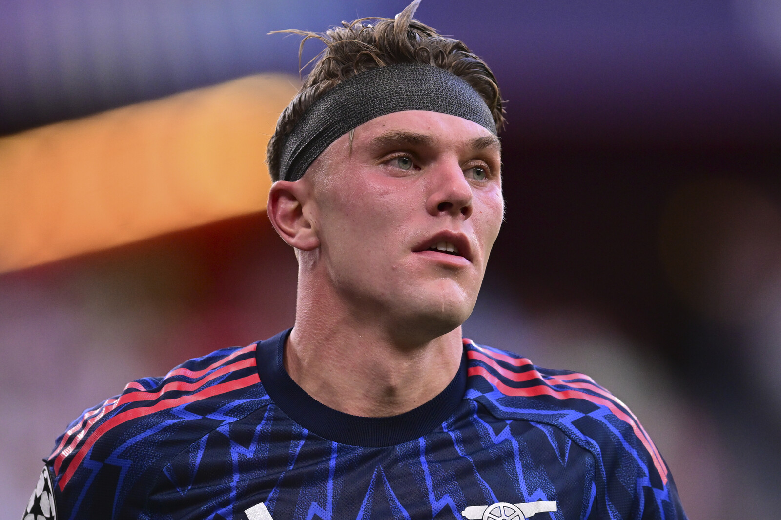 Gyökeres Injured but Plays On