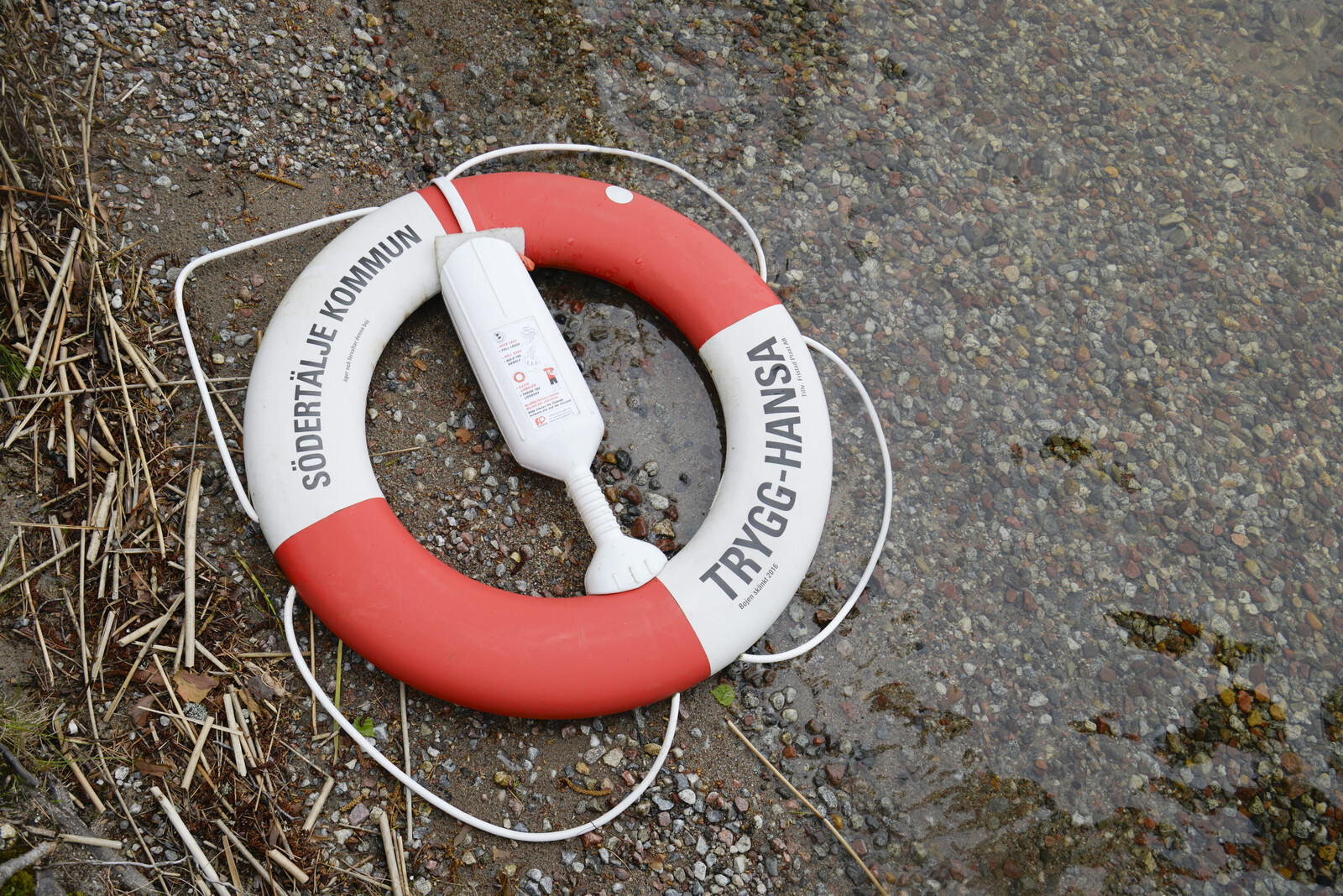 Person Hospitalized After Drowning Incident in Domsten