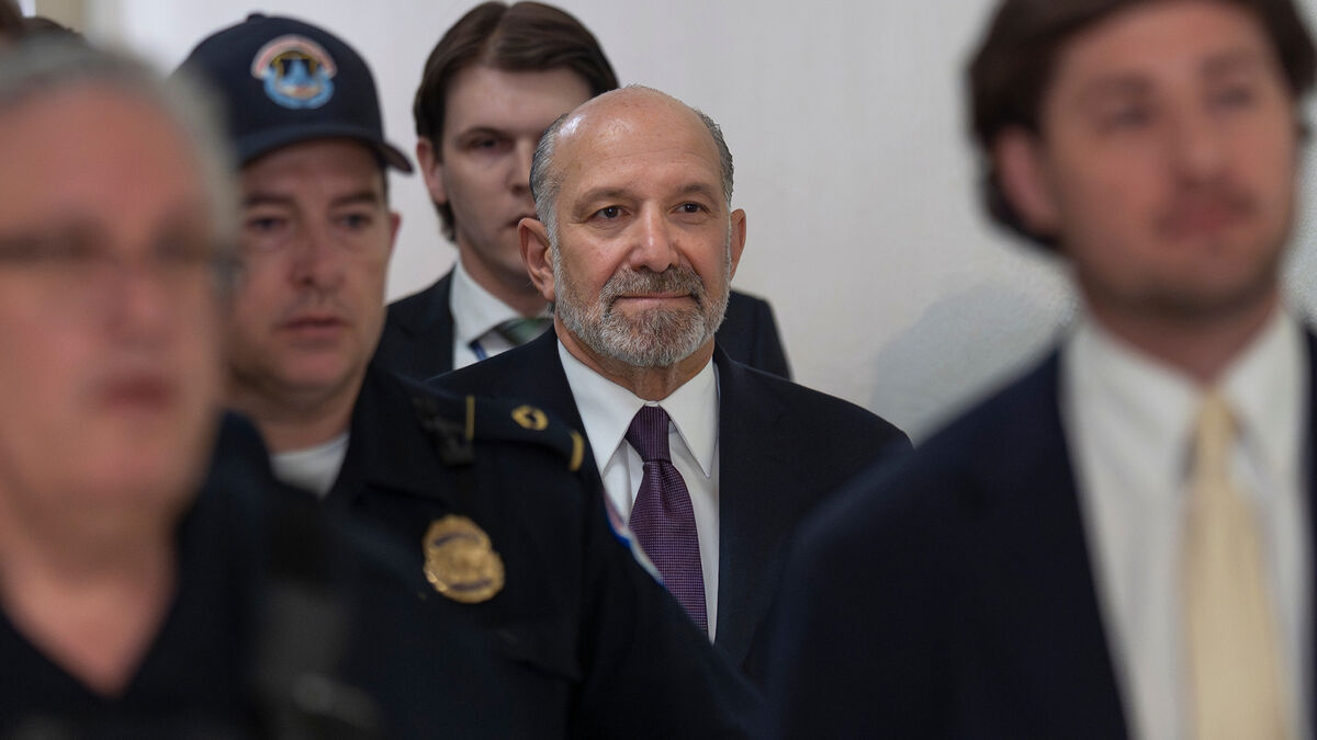 U.S. Commerce Secretary Howard Lutnick called testimony about Epstein dishonest