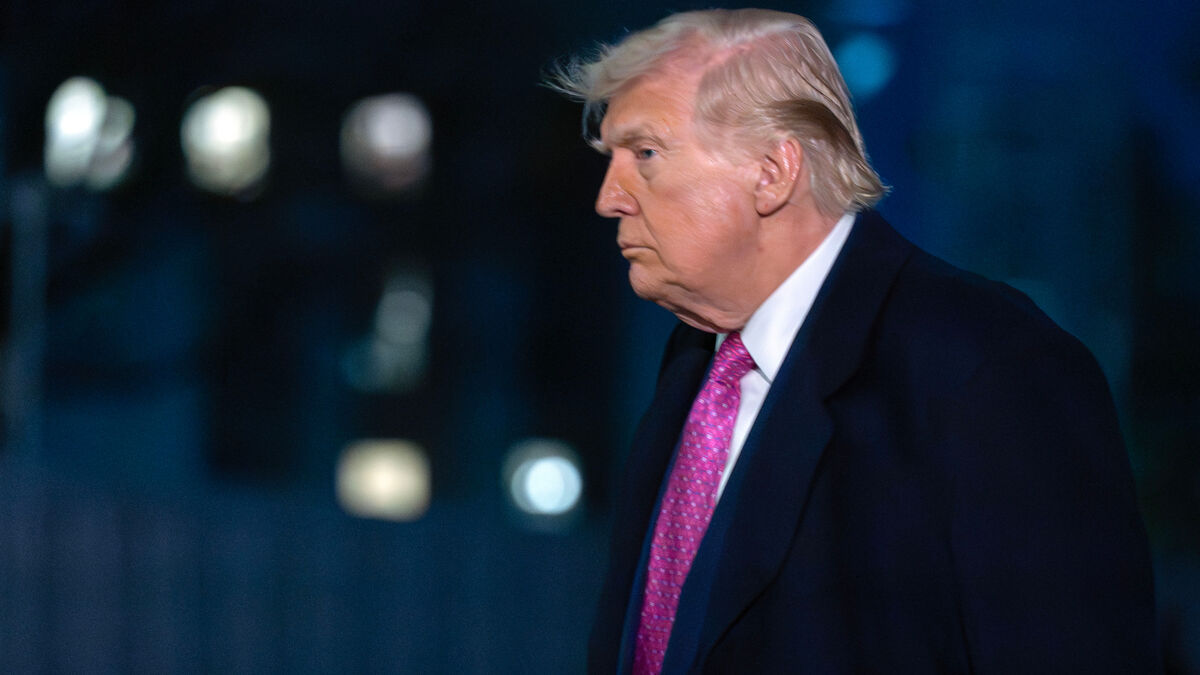 Trump considers ending war with Iran without reopening the Strait of Hormuz