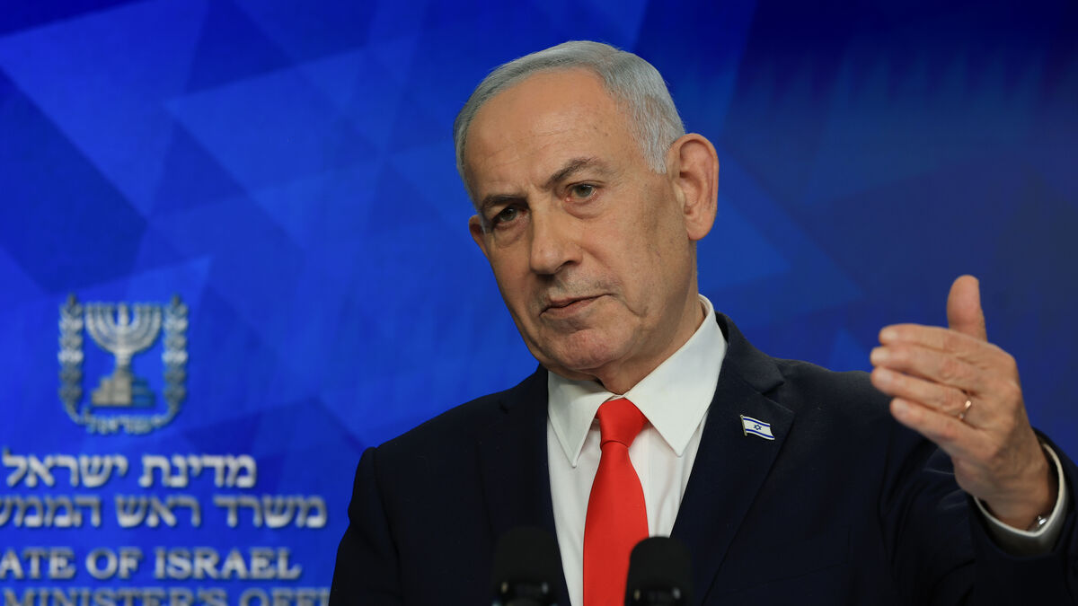 Netanyahu signals shift, seeks broad