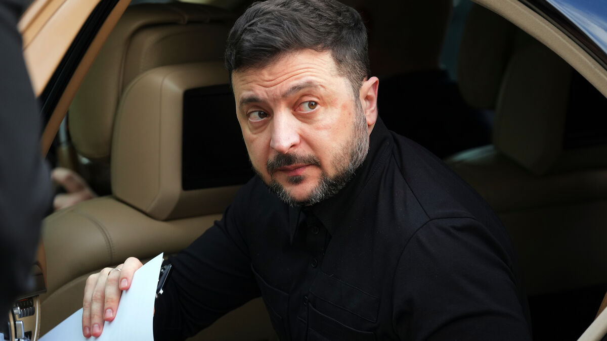 Zelensky: Security guarantees almost ready