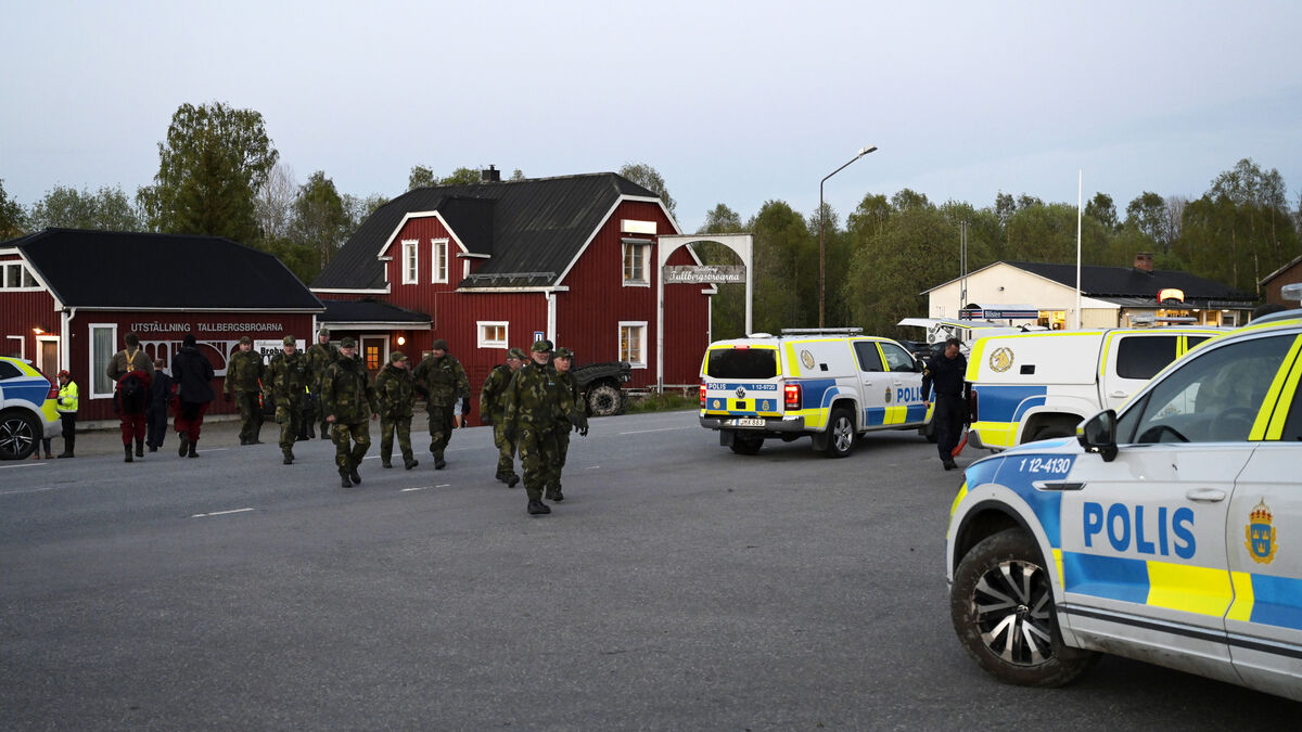 Search for a two-year-old continues overnight