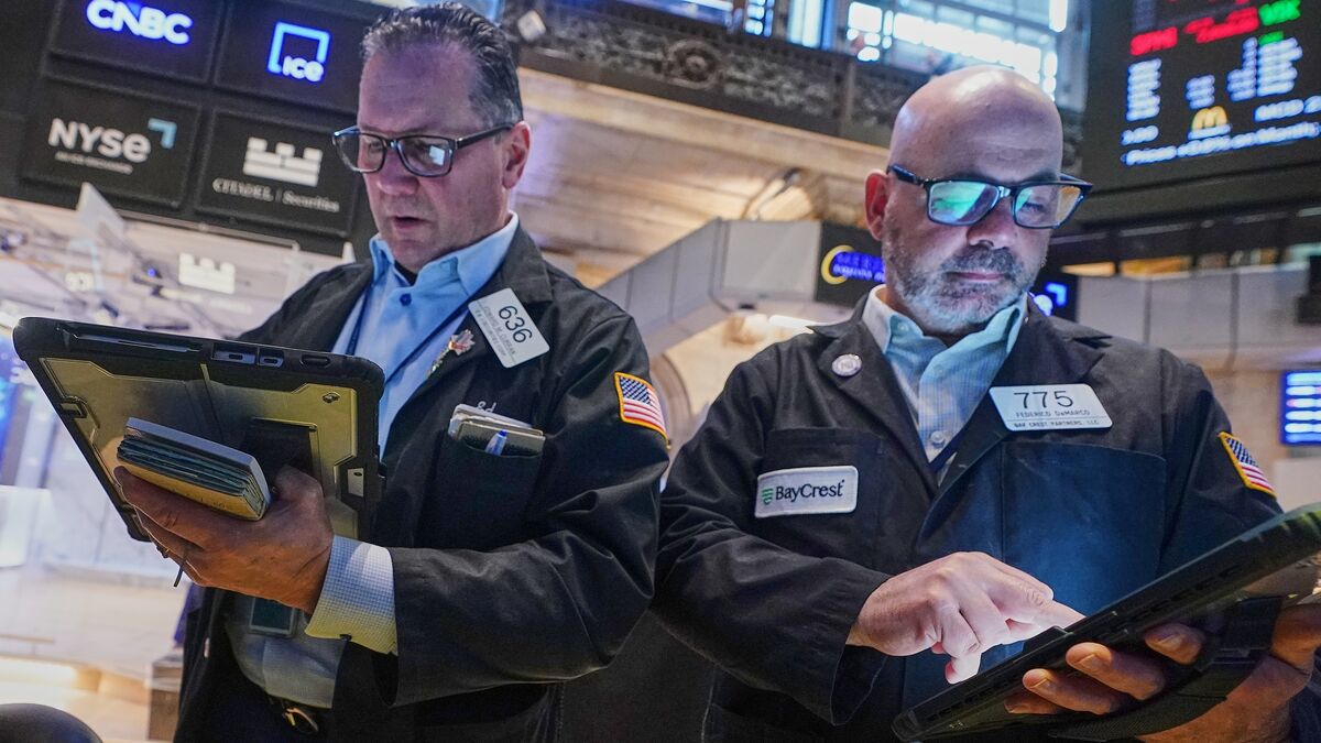 Wall Street falls sharply after Trump's Iran threat