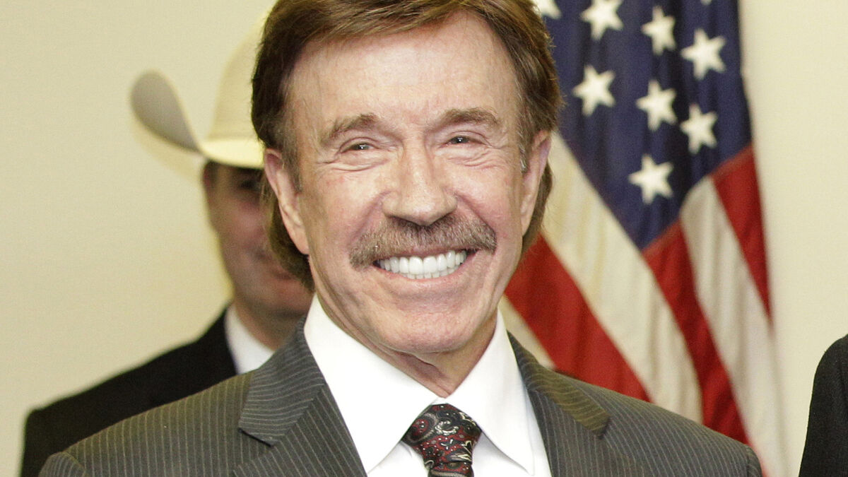 Chuck Norris dead, action hero