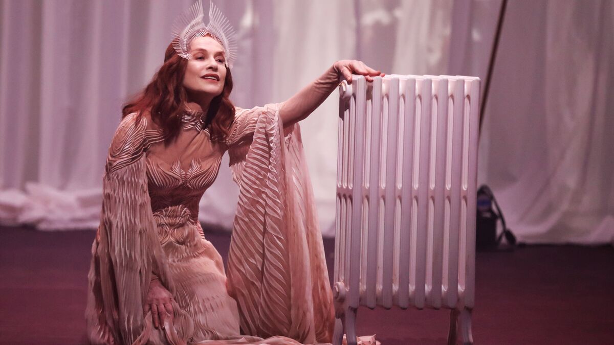 French film icon Isabelle Huppert to attend Gothenburg Dance and Theater Festival in August